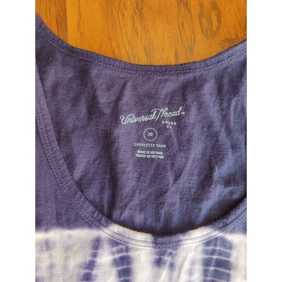 Lot Of 2 Shirts Tops Womens Size XS Universal Threads & No Boundaries Summer - Picture 3 of 14